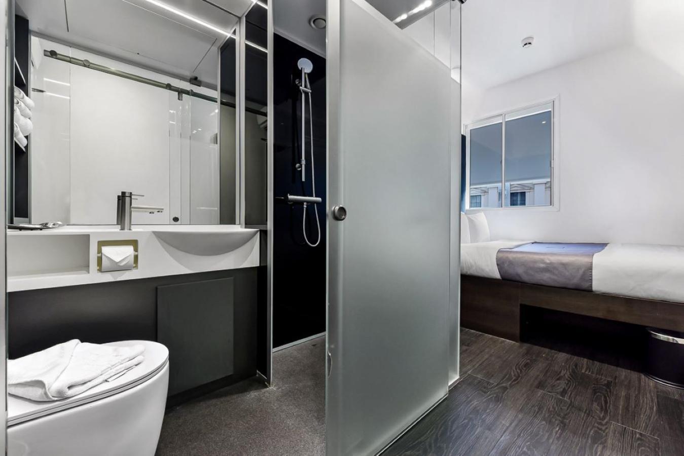 The Z Hotel Trafalgar London Ngoại thất bức ảnh