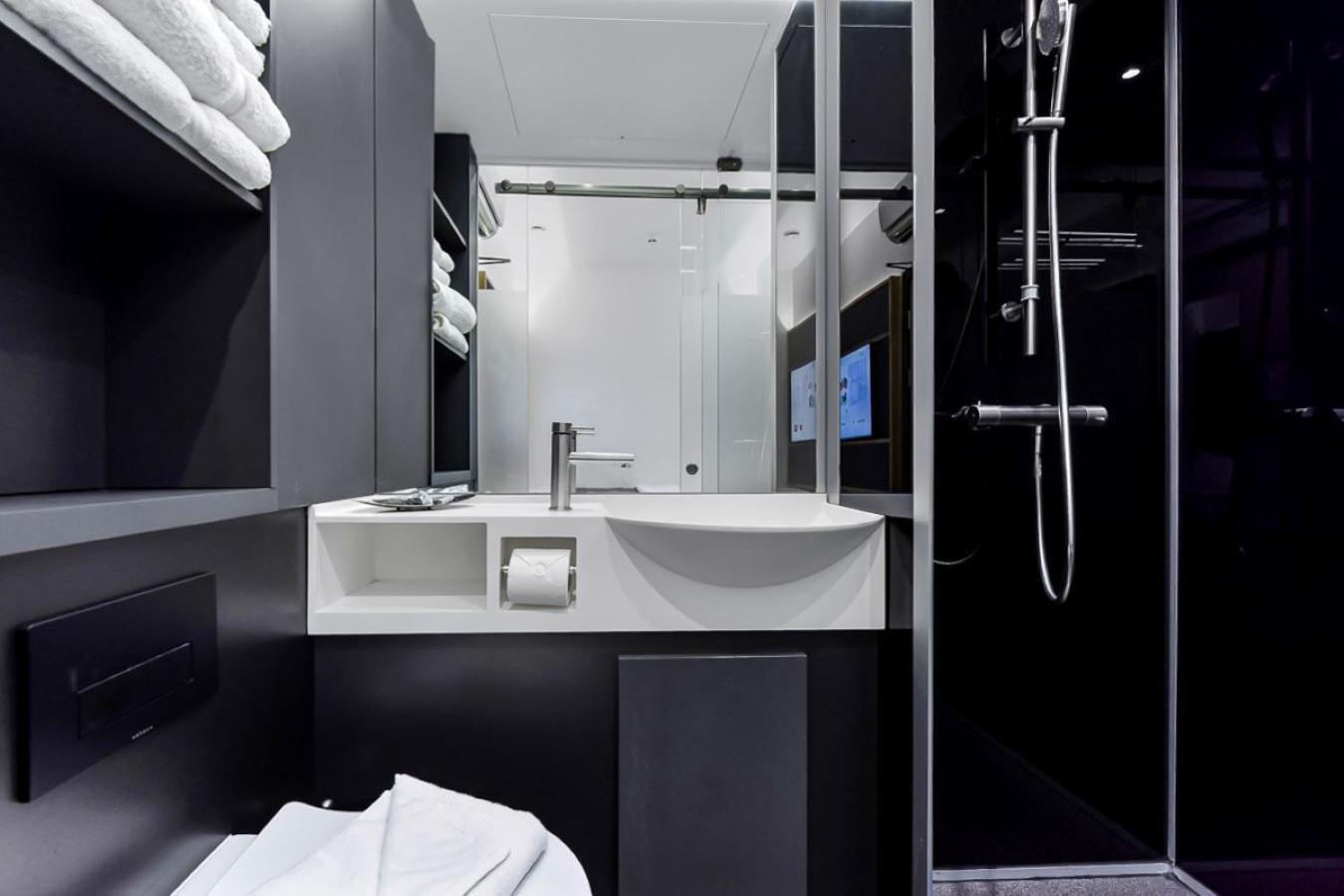 The Z Hotel Trafalgar London Ngoại thất bức ảnh