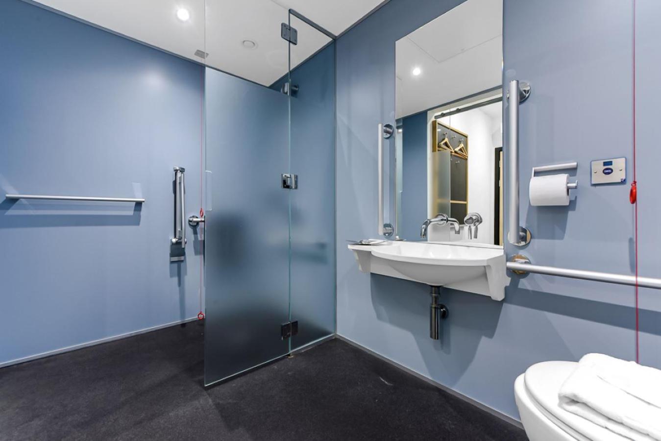 The Z Hotel Trafalgar London Ngoại thất bức ảnh